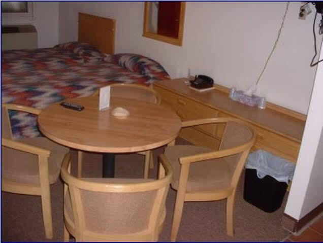 Pulaski Port Lodge Motel المظهر الخارجي الصورة